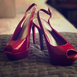 Gianni Bini Red Patent Leather Platforms